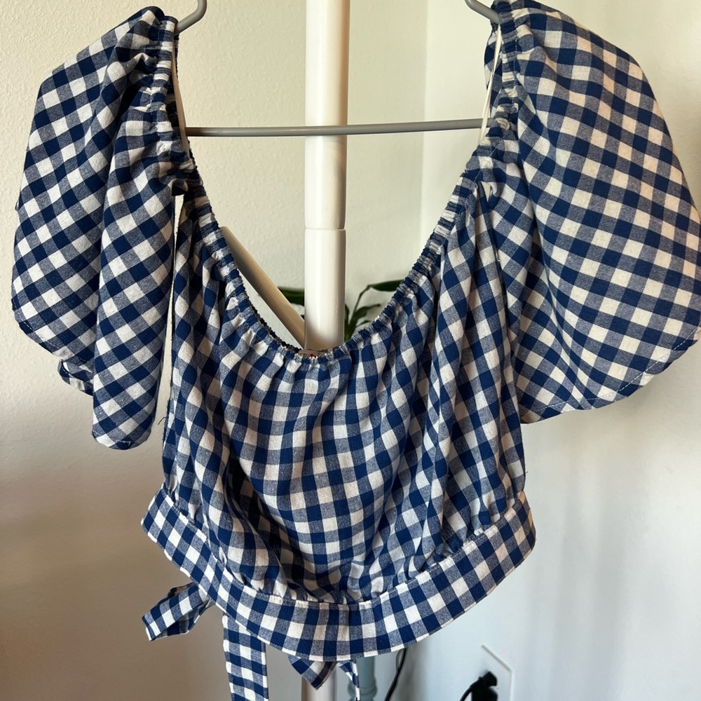 HYFVE Blue and White Gingham Off-Shoulder Crop Top size M